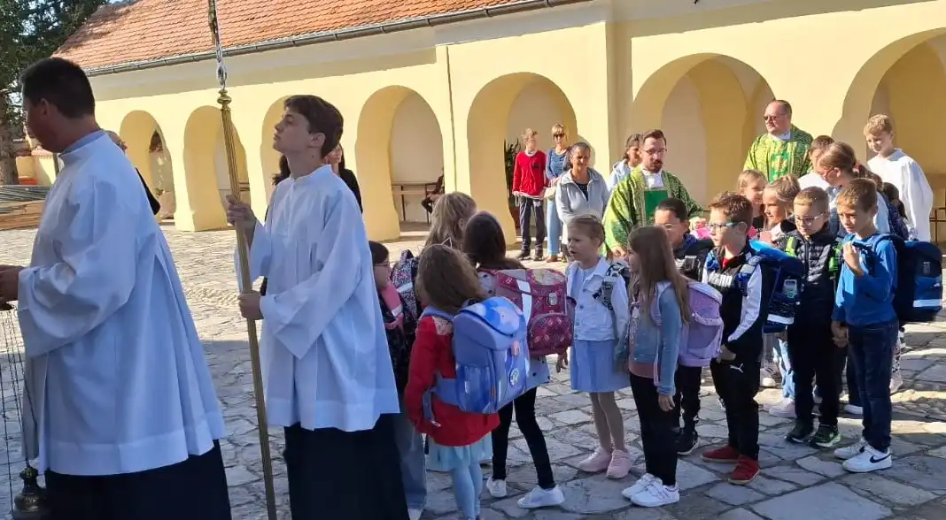 Župa nedelišće – blagoslov djeca (6) Župa nedelišće – blagoslov djeca (6)