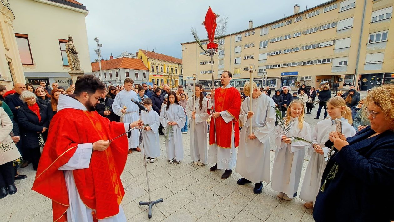 Župa sv. Nikole biskupa – Čakovec Cvjetnica (2)