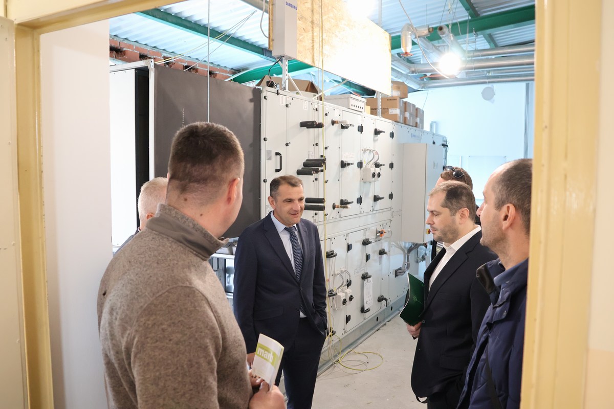 Župan Posavec obišao tri gradilišta škola Energetska obnova, nove sportske dvorane i učionice (10)