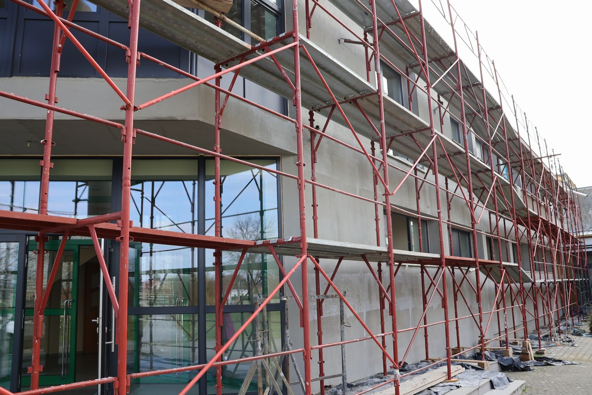 Župan Posavec obišao tri gradilišta škola Energetska obnova, nove sportske dvorane i učionice (8)