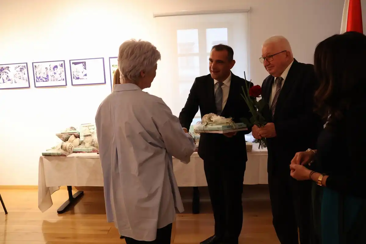 Zupan-i-gradonacelnica-priredili-svecani-prijem-za-umirovljene-djelatnike-skola-12