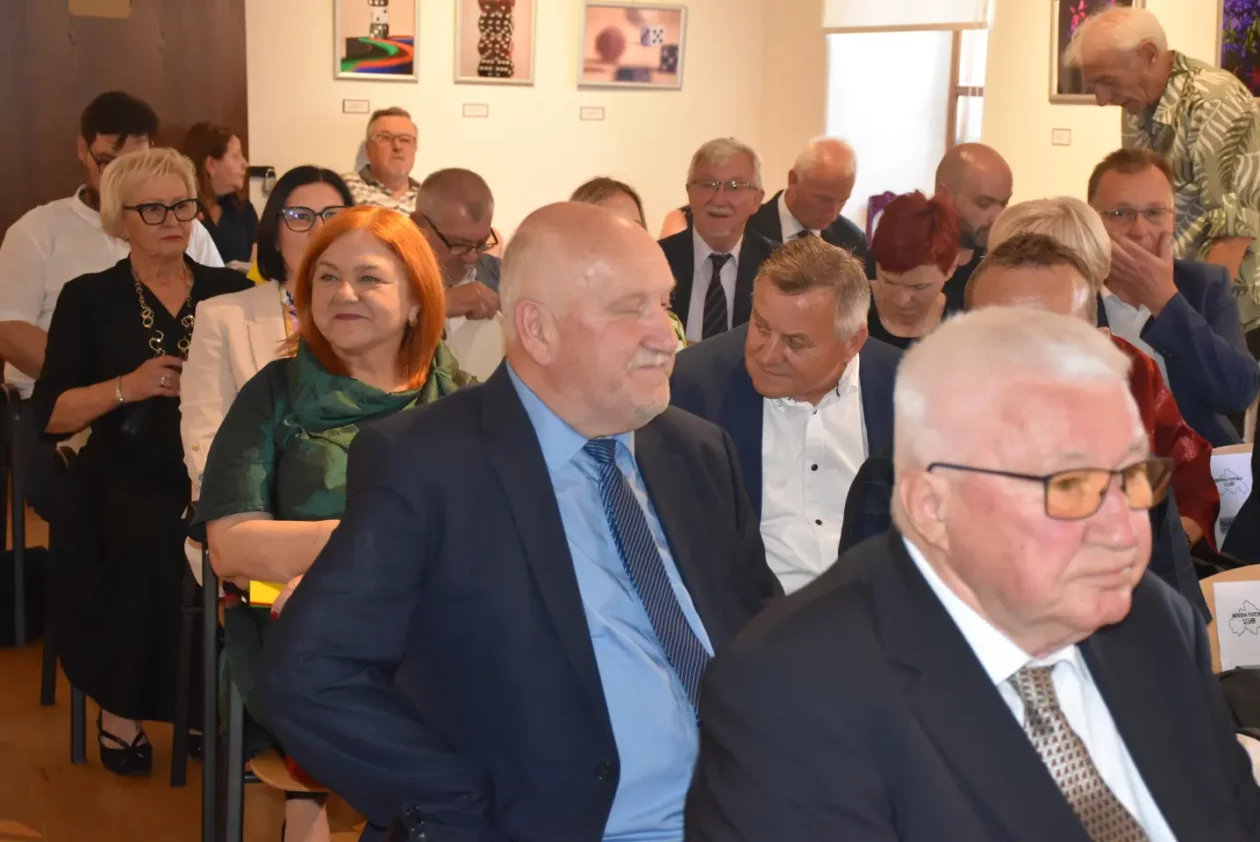 Županijska skupština, konstituirajuća sjednica, 4.6.2025. mandat 2025.-2029 (5) Županijska skupština, konstituirajuća sjednica, 4.6.2025. mandat 2025.-2029 (5)