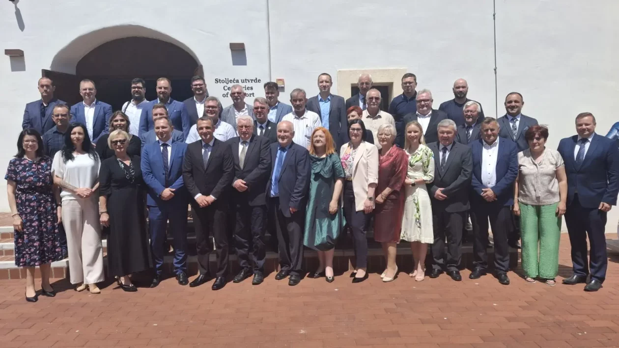 Županijska skupština, konstituirajuća sjednica, 4.6.2025. mandat 2025.-2029 (60) Županijska skupština, konstituirajuća sjednica, 4.6.2025. mandat 2025.-2029 (60)