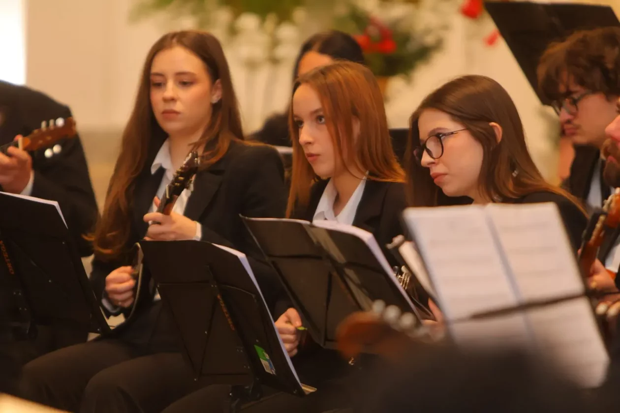 Župna crkva sv. Antuna Padovanskog glazbena večer (4)