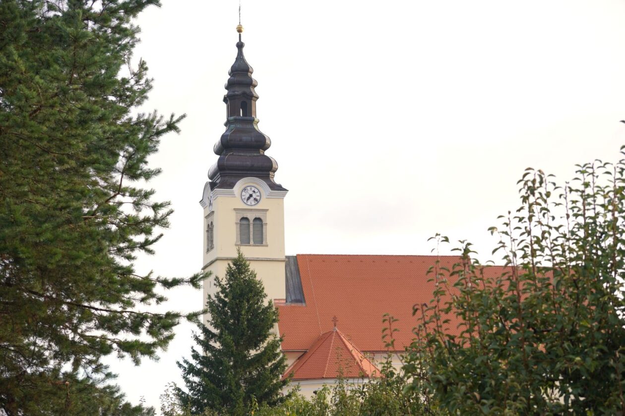 Župnik Ivan Herceg (3)