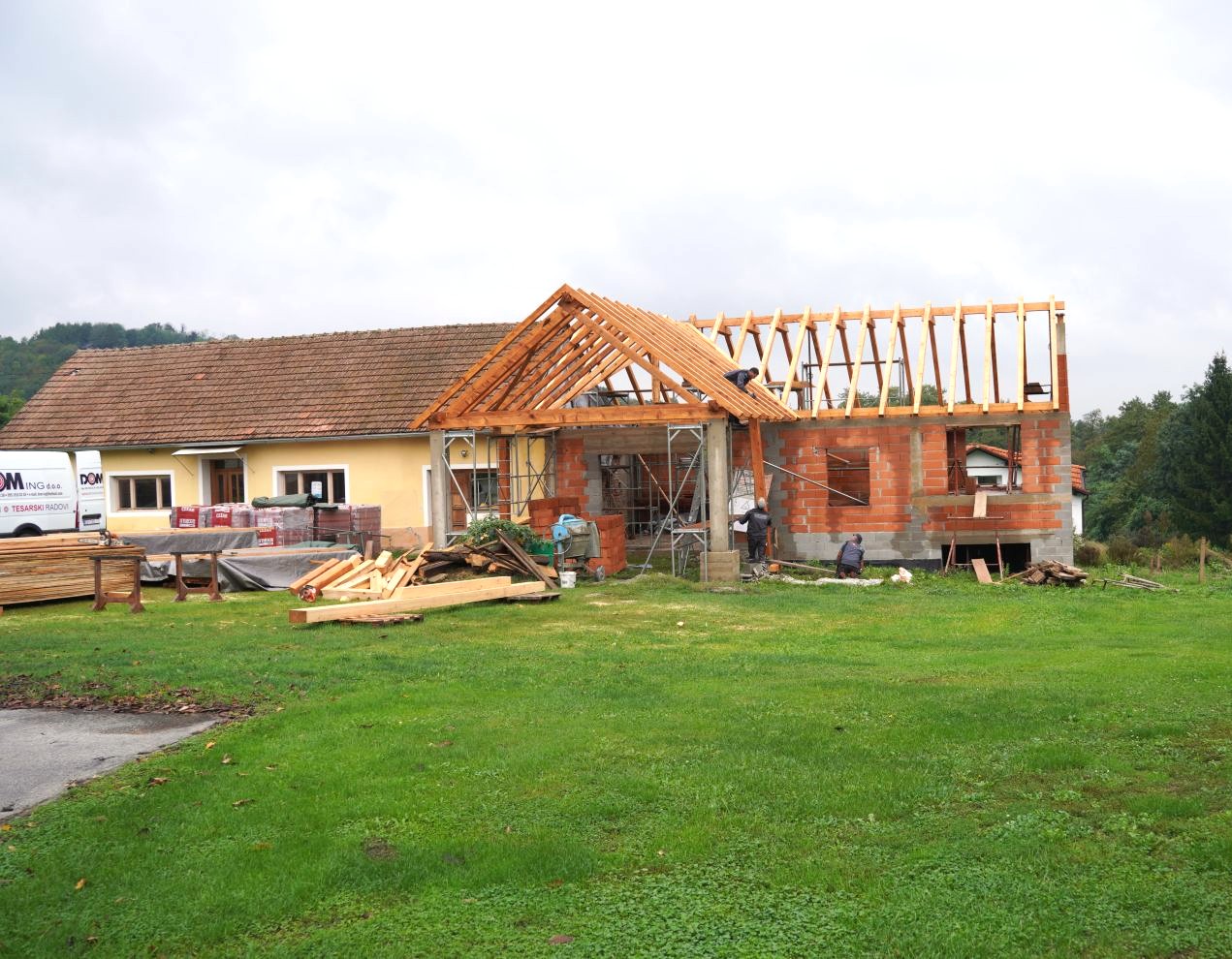 Župnik Mario Križanac (5)