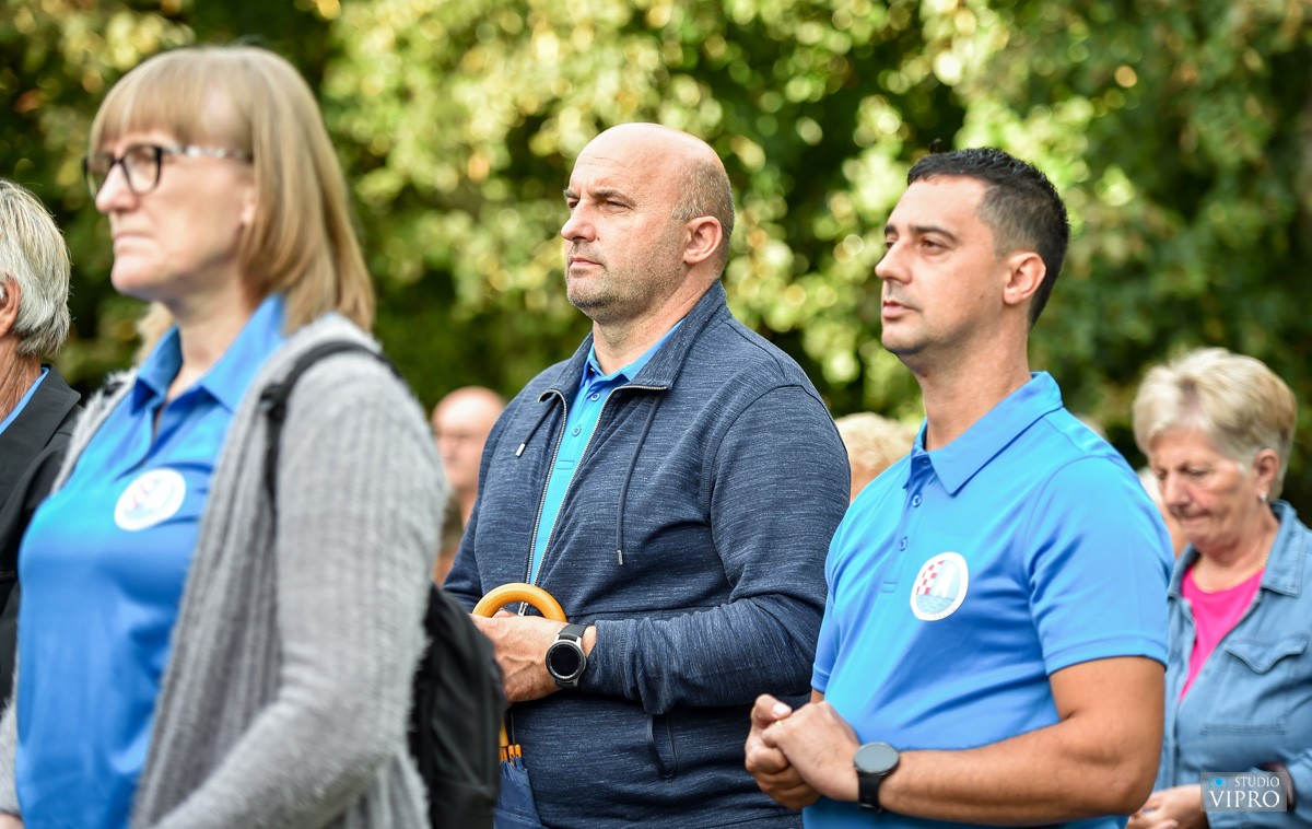 FOTO Uz molitvu i prigodan program obilježena godišnjica tragedije na rijeci Dravi