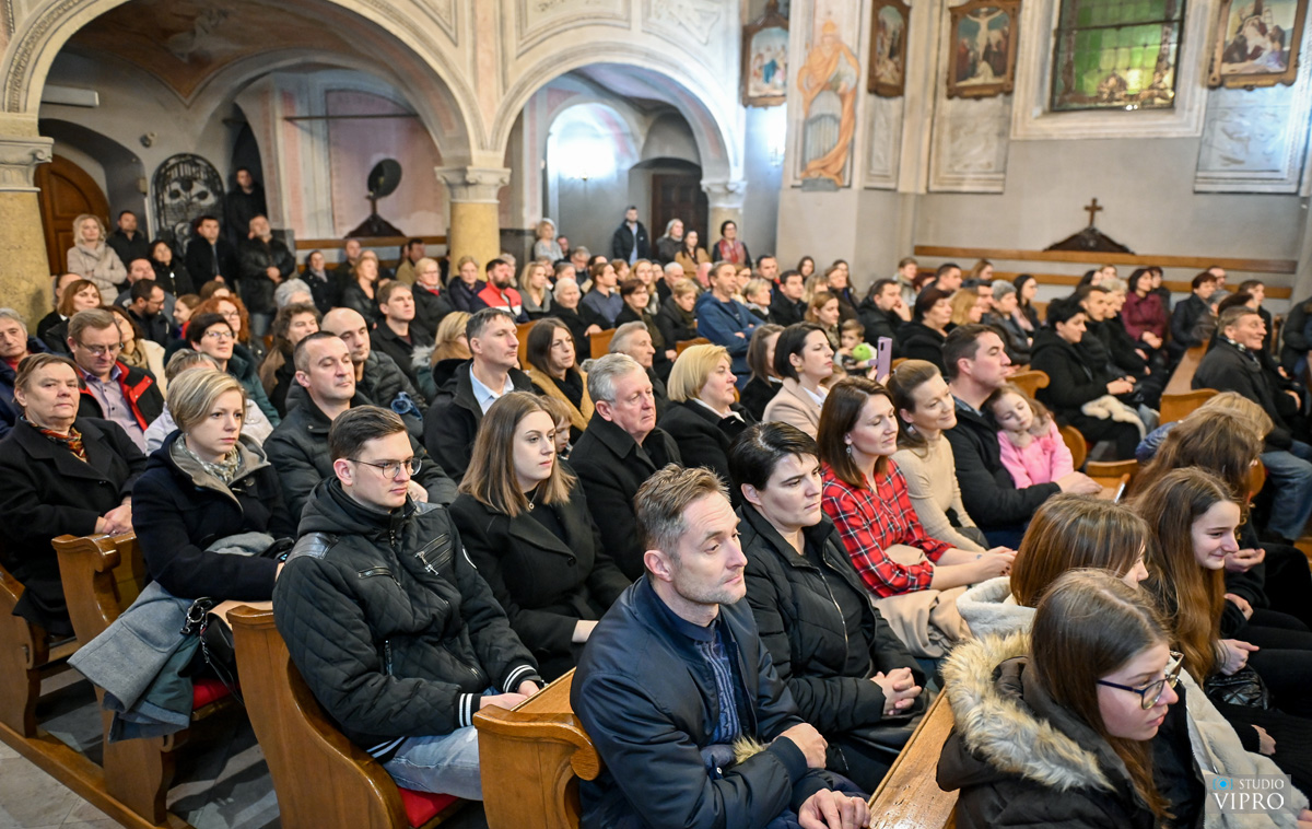 Održan tradicionalni božićni koncert svih zborova s područja Grada Preloga