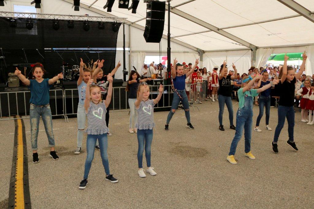 Plesna skupina OŠ Joža Horvat Kotoriba