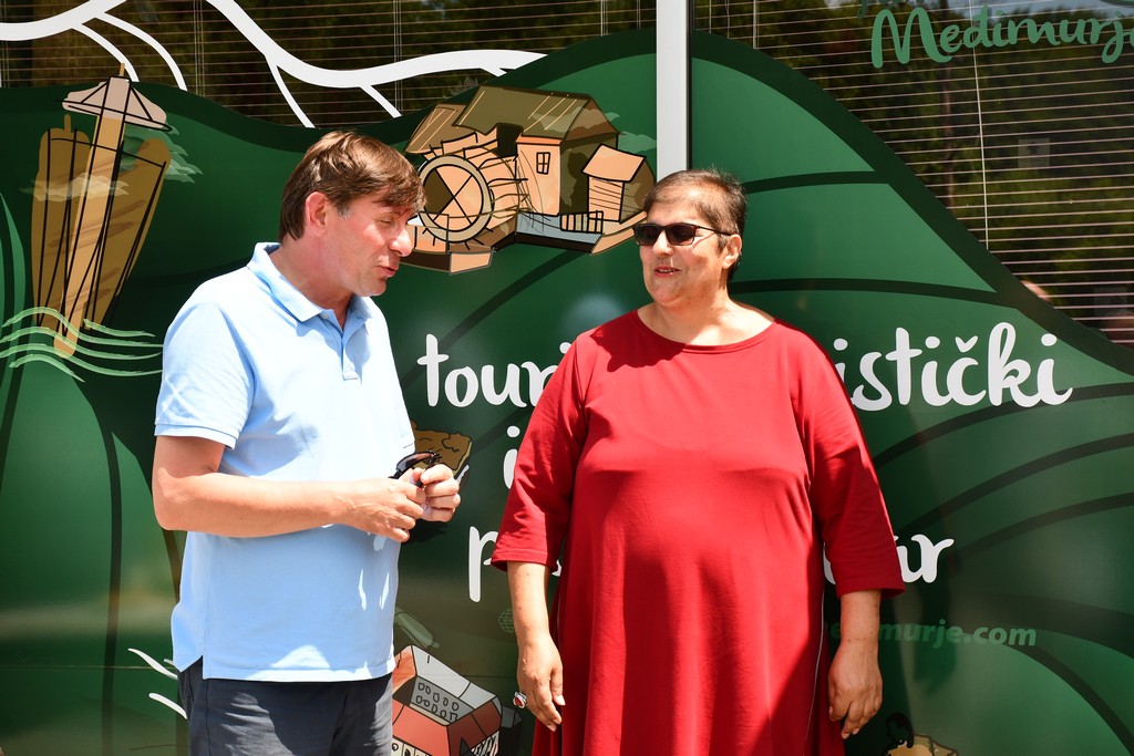 TERME SVETI MARTIN ‘Međimurski ceker’ – turistički info centar i dućan s domaćim proizvodima TERME SVETI MARTIN ‘Međimurski ceker’ – turistički info centar i dućan s domaćim proizvodima