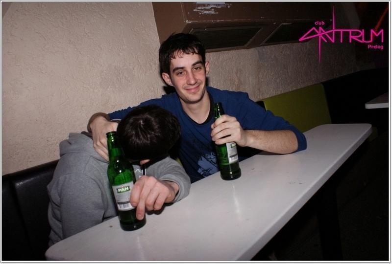 slika0035 Antrum (Petak i subota, 1. i 2.2.2013) slika0035 Antrum (Petak i subota, 1. i 2.2.2013)