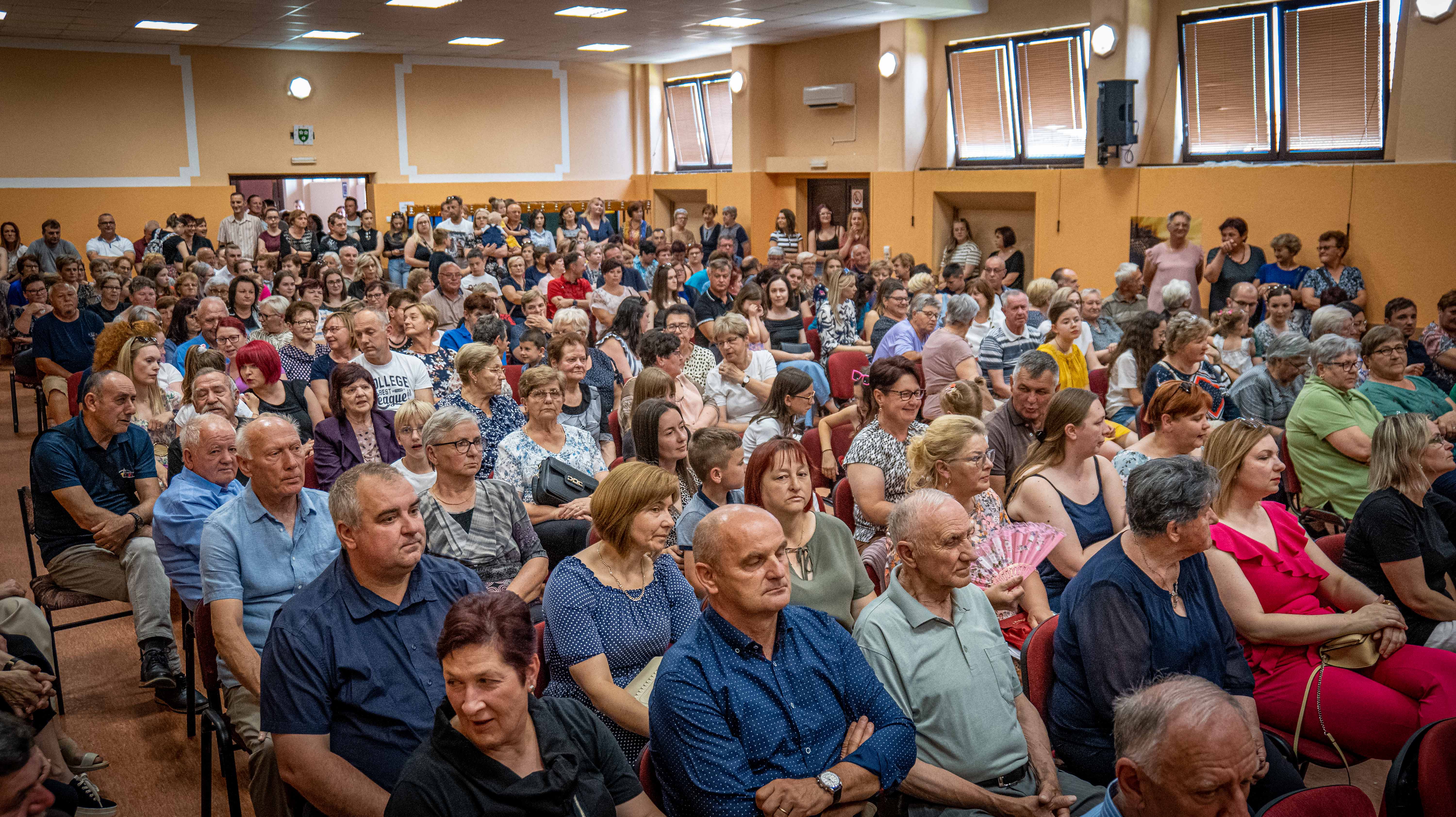 VELIČANSTVENA PRIREDBA KUD Belica proslavio 40 godina rada