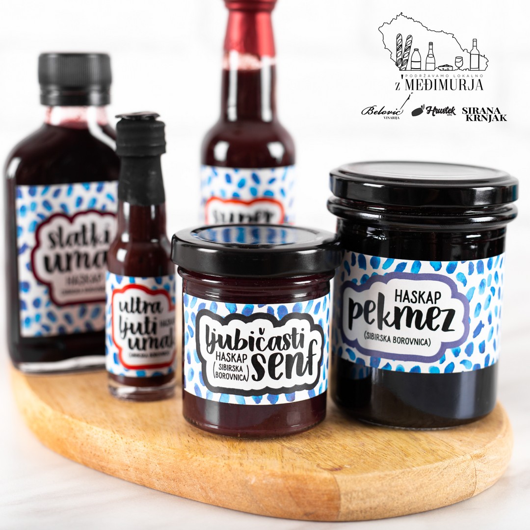 Svoje proizvode u Caffe baru Bedem predstavljaju Vinarija Belović, OPG Hrustek i Sirana Krnjak Svoje proizvode u Caffe baru Bedem predstavljaju Vinarija Belović, OPG Hrustek i Sirana Krnjak