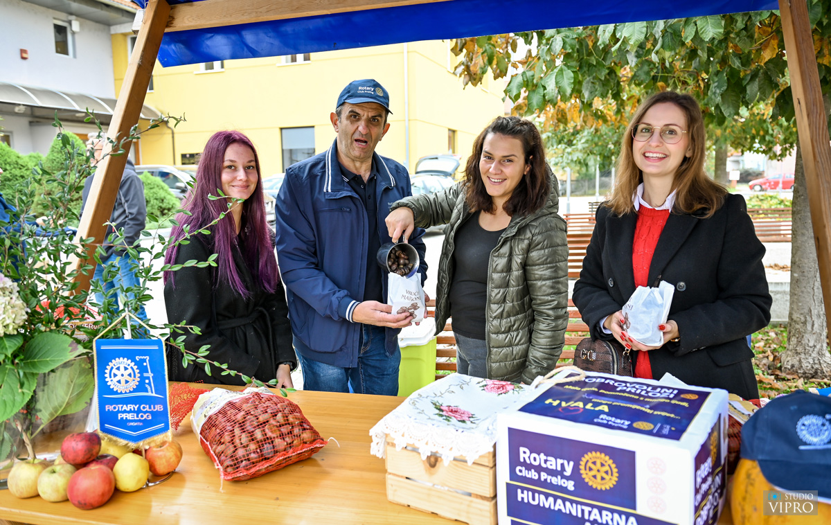 ZA POMOĆ POTREBITIMA Održana još jedna kestenijada Rotary cluba Prelog