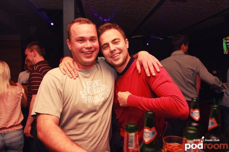 slika0004 Podroom (Petak, 27.4.2012) slika0004 Podroom (Petak, 27.4.2012)