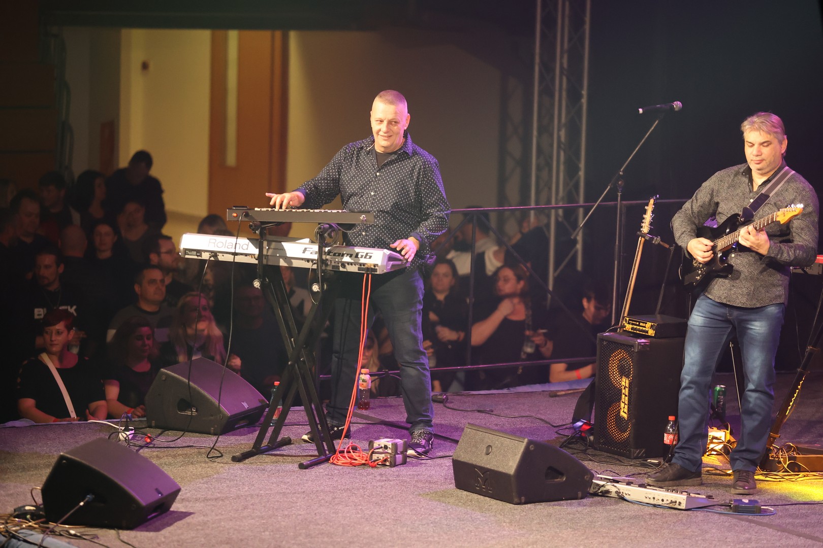 KONCERT U ČAKOVCU Haris Džinović svojim hitovima rasplesao i raspjevao publiku