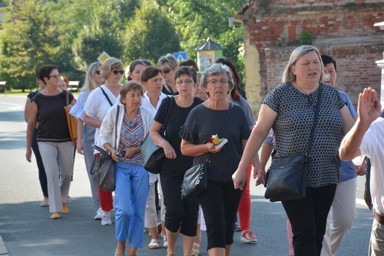 Hodočasnici iz donjeg Međimurja zajednički do Svete Marije