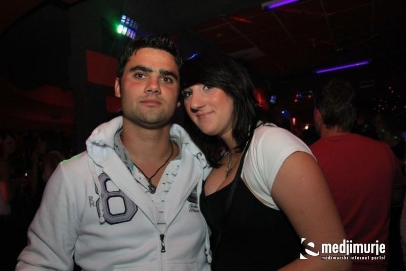 slika0044 Maraton (Subota, 8.10.2011) slika0044 Maraton (Subota, 8.10.2011)