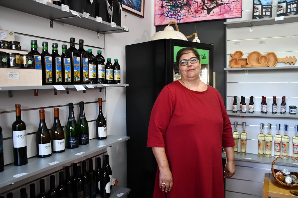 TERME SVETI MARTIN ‘Međimurski ceker’ – turistički info centar i dućan s domaćim proizvodima TERME SVETI MARTIN ‘Međimurski ceker’ – turistički info centar i dućan s domaćim proizvodima