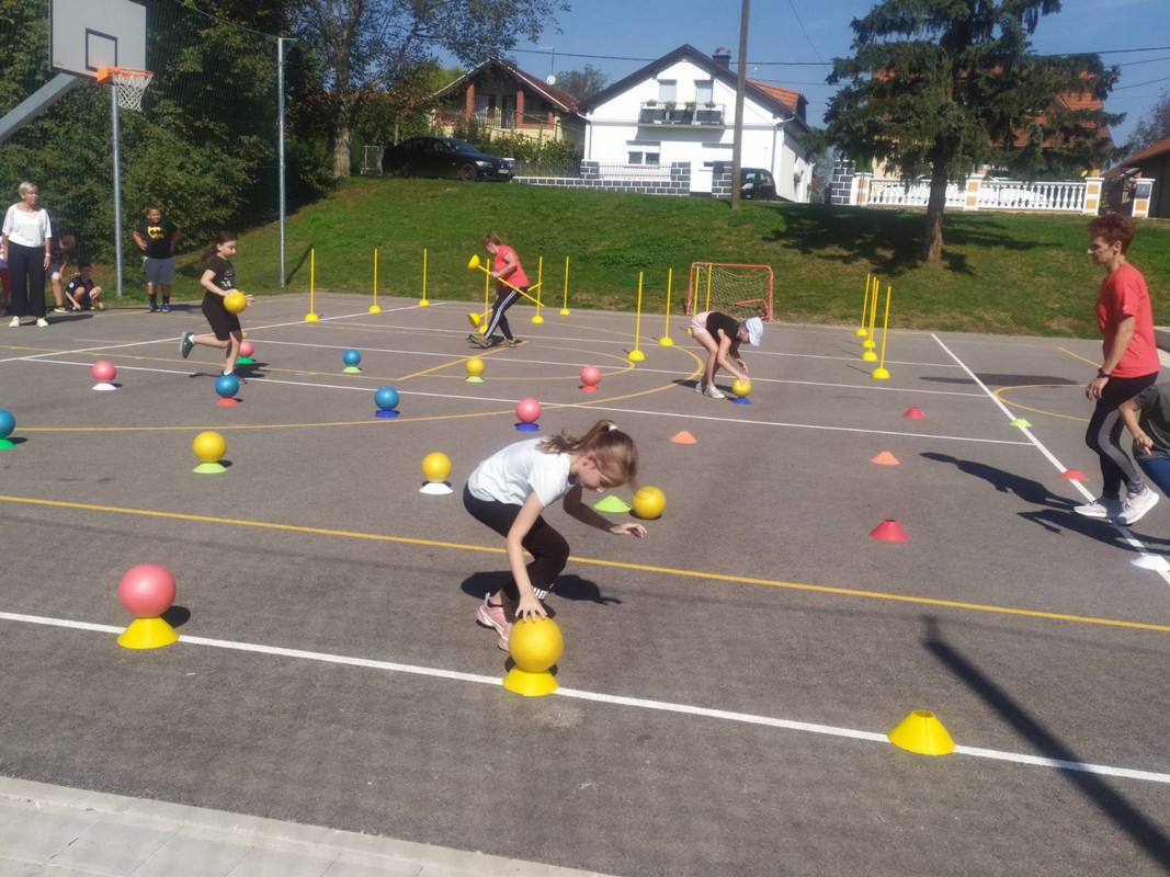 SPORT I DRUŽENJE Mališani iz vrtića ‘Maslačak’ uključili su se u obilježavanje Europskog tjedna sporta