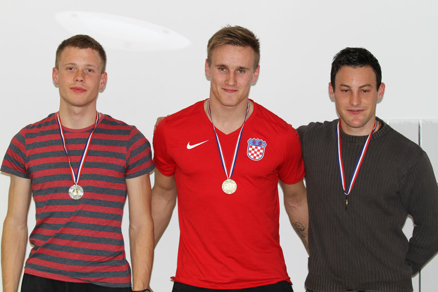 78kmseniorim200773910162