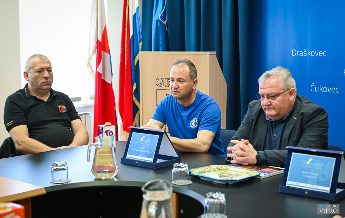 Gradonačelnik Kolarek primio članove Seljačke sloge Prelog i Zrinske garde