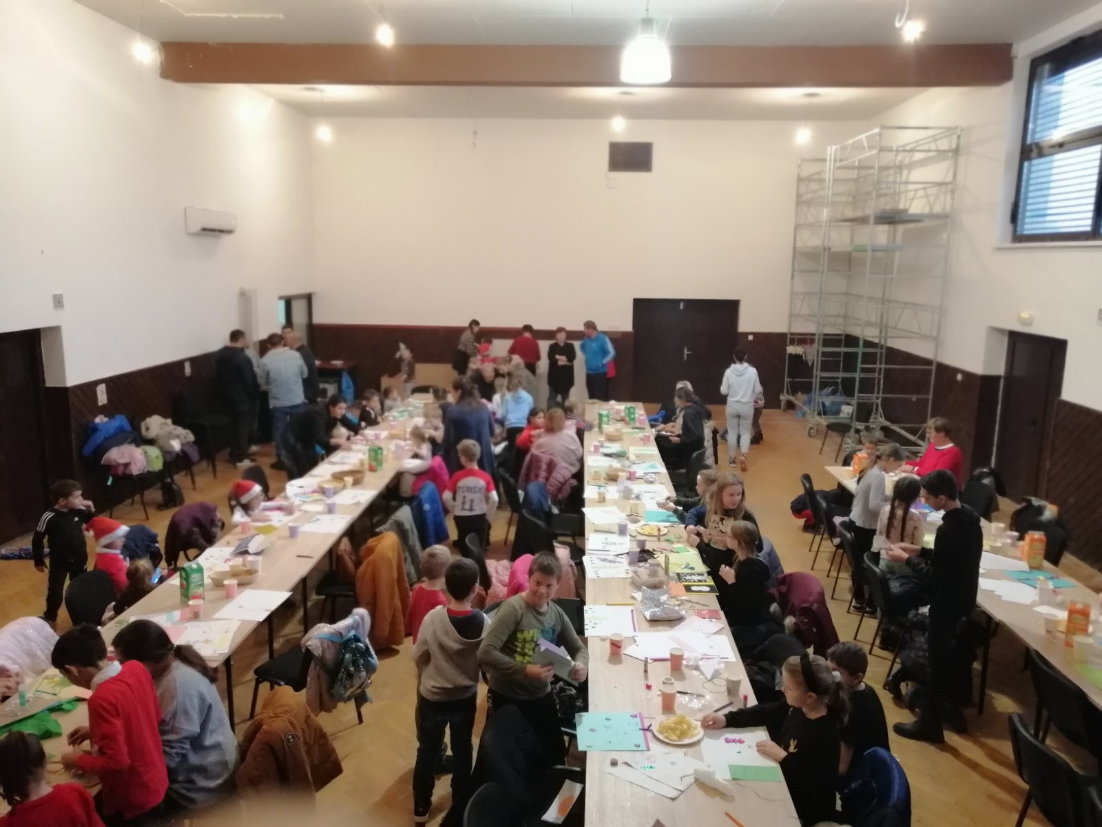 SREDSTVA IDU UDRUZI UDOMITELJA Humanitarna akcija ‘Božićno srce’ se nastavlja