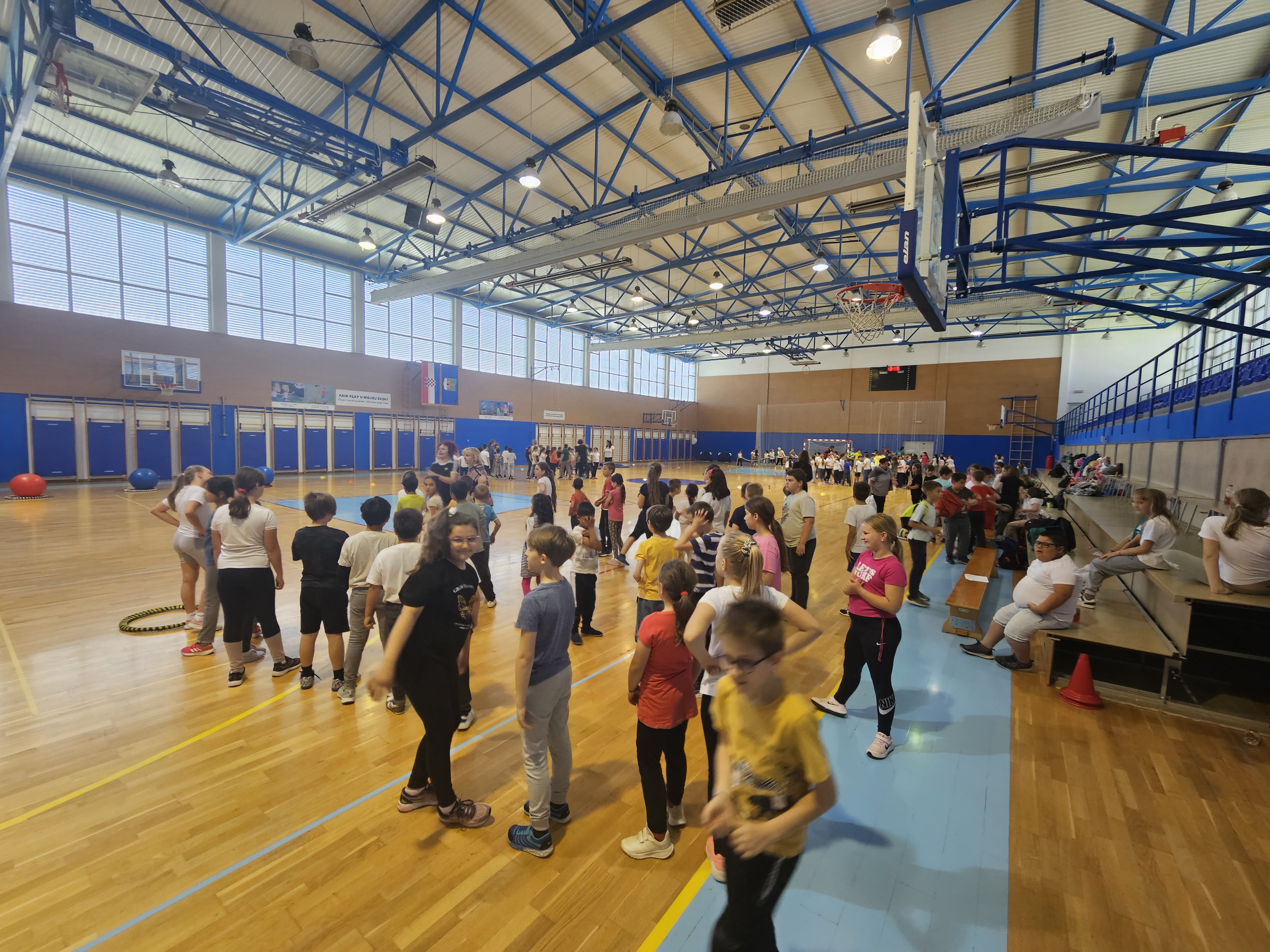 DOPUTOVALI VLAKOM Učenici i učitelji iz Kotoribe ugostili učenike iz Čakovca i Novog Sela Rok DOPUTOVALI VLAKOM Učenici i učitelji iz Kotoribe ugostili učenike iz Čakovca i Novog Sela Rok