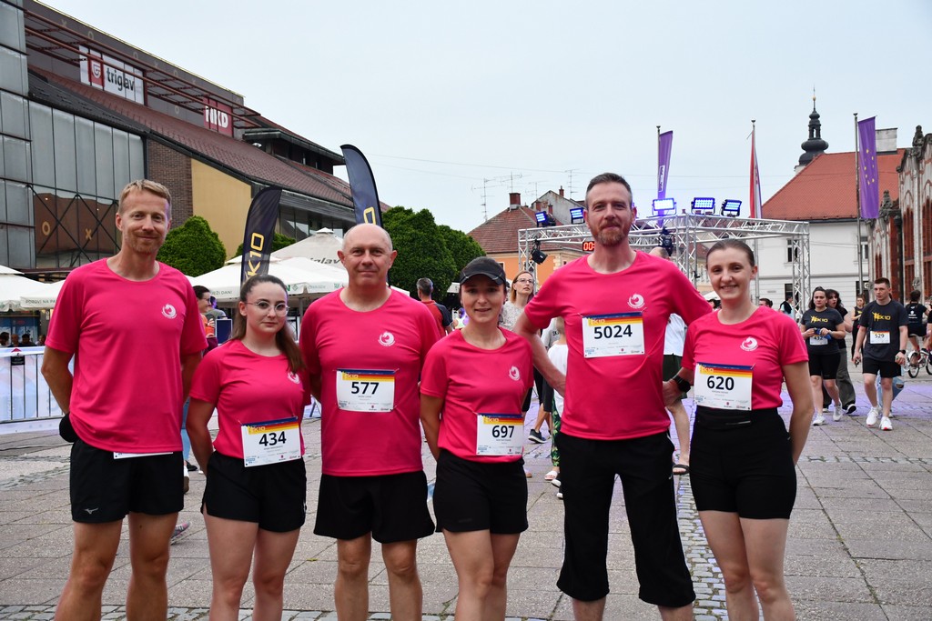 POGLEDAJTE TKO JE SVE TRČAO Veliki broj trkača na ‘Čakovečkom noćnom ceneru’