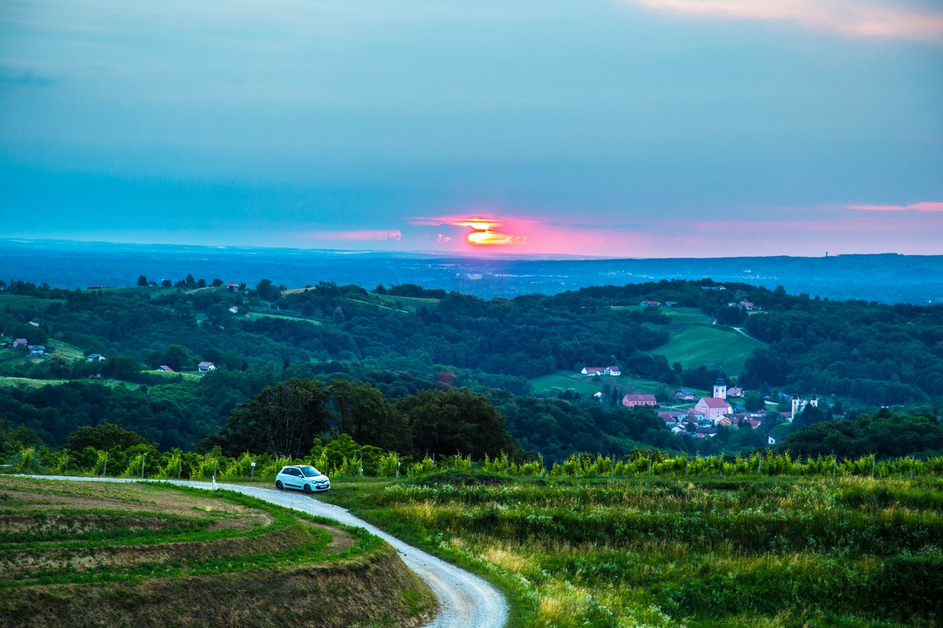 Doček ljeta na Mađerkinom bregu