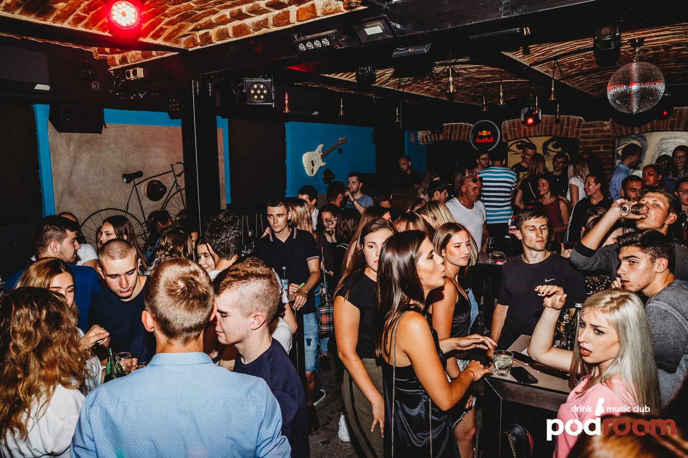 Odlična atmosfera na Podrumarenju uz TS Kumove i vina Dvanajščak-Kozol