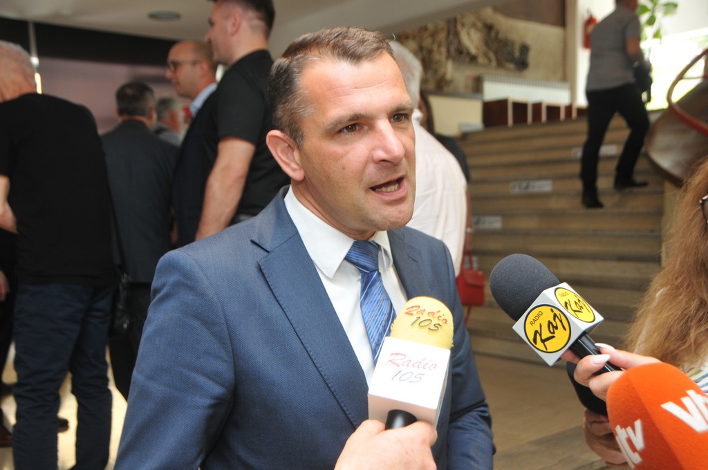 Svečano uz Dan grada: Zaslužnim Čakovčanima i Čakovčankama uručena javna priznanja