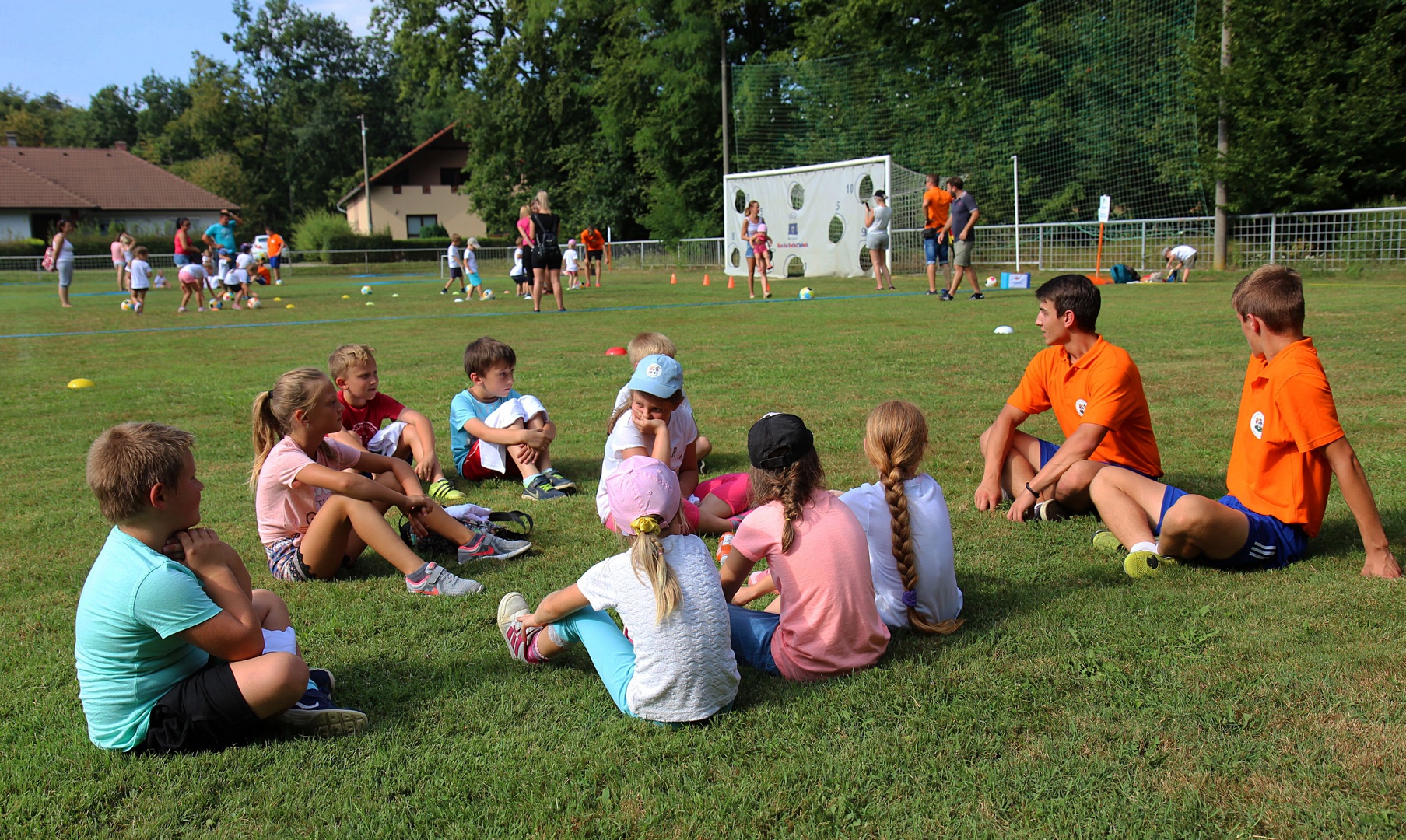 Vesela škola nogometa u Malom Mihaljevcu