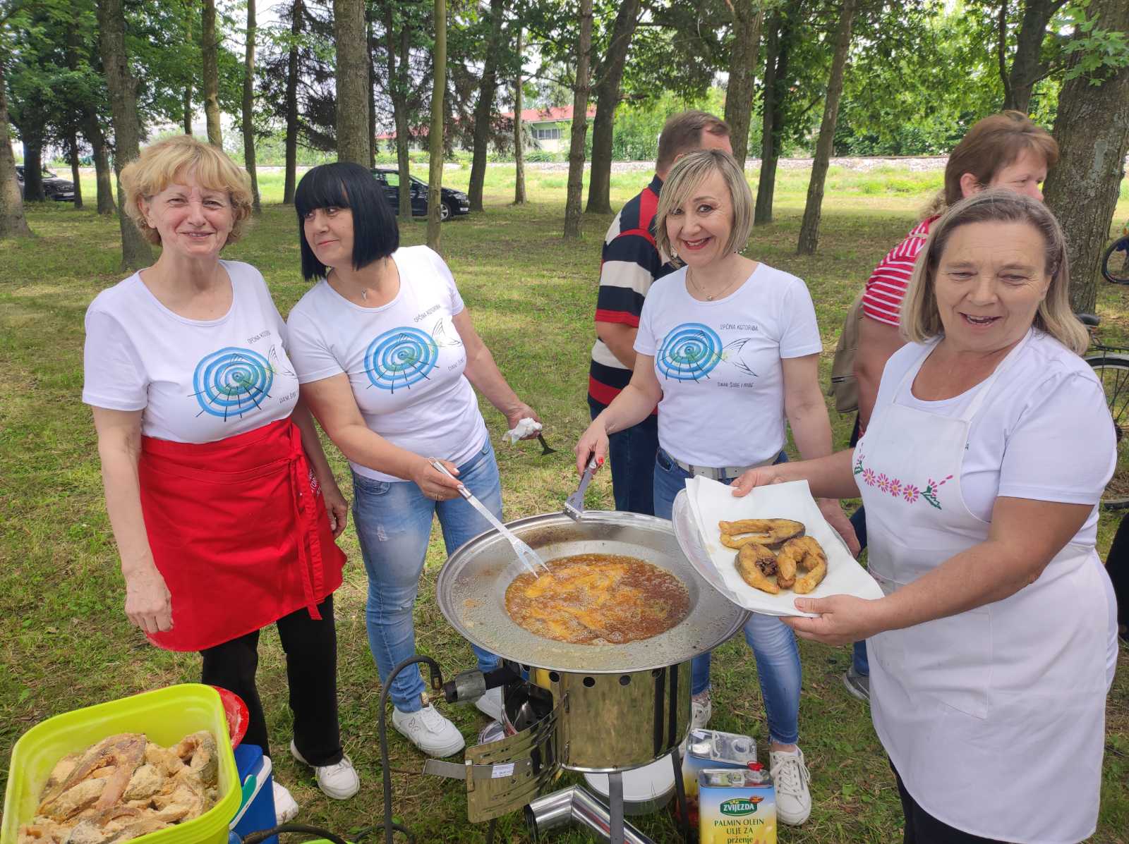 FOTO I VIDEO Kotoriba: Miris ribe, fina hrana i pravi užitak na Danima ribe i šibe