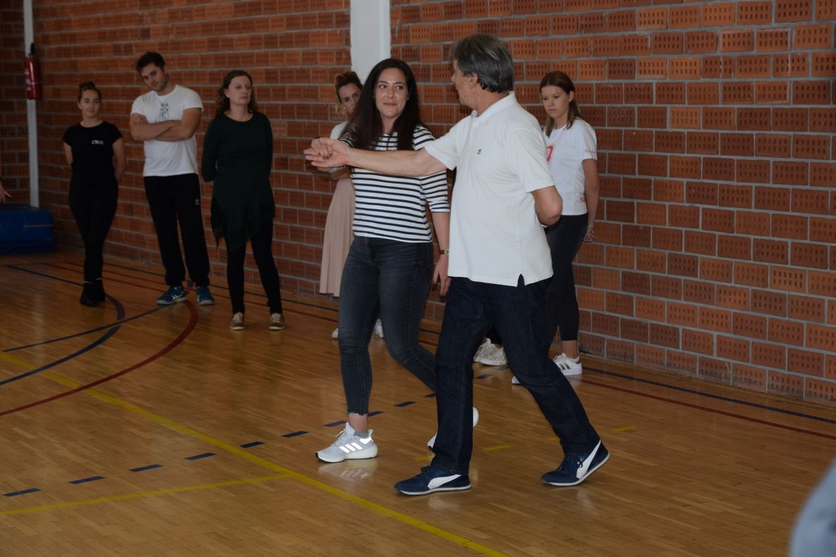 DONJA DUBRAVA Seminar ‘Scenska primjena folklora i osnove koreografije’ okupio KUD-ove Međimurja i goste