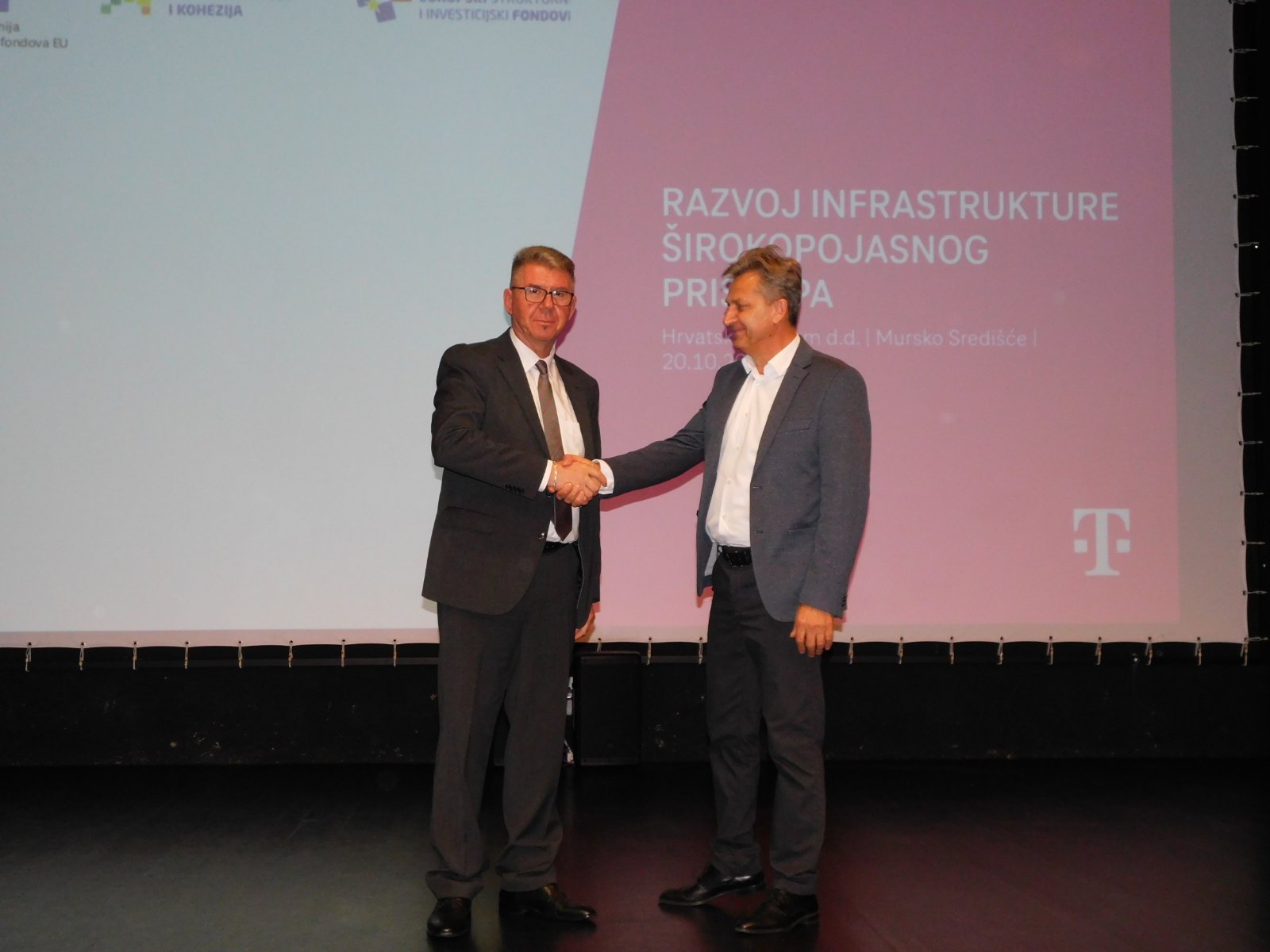 ŠIROKOPOJASNI INTERNET Uskoro dostupan na području Murskog Središća i osam susjednih općina ŠIROKOPOJASNI INTERNET Uskoro dostupan na području Murskog Središća i osam susjednih općina