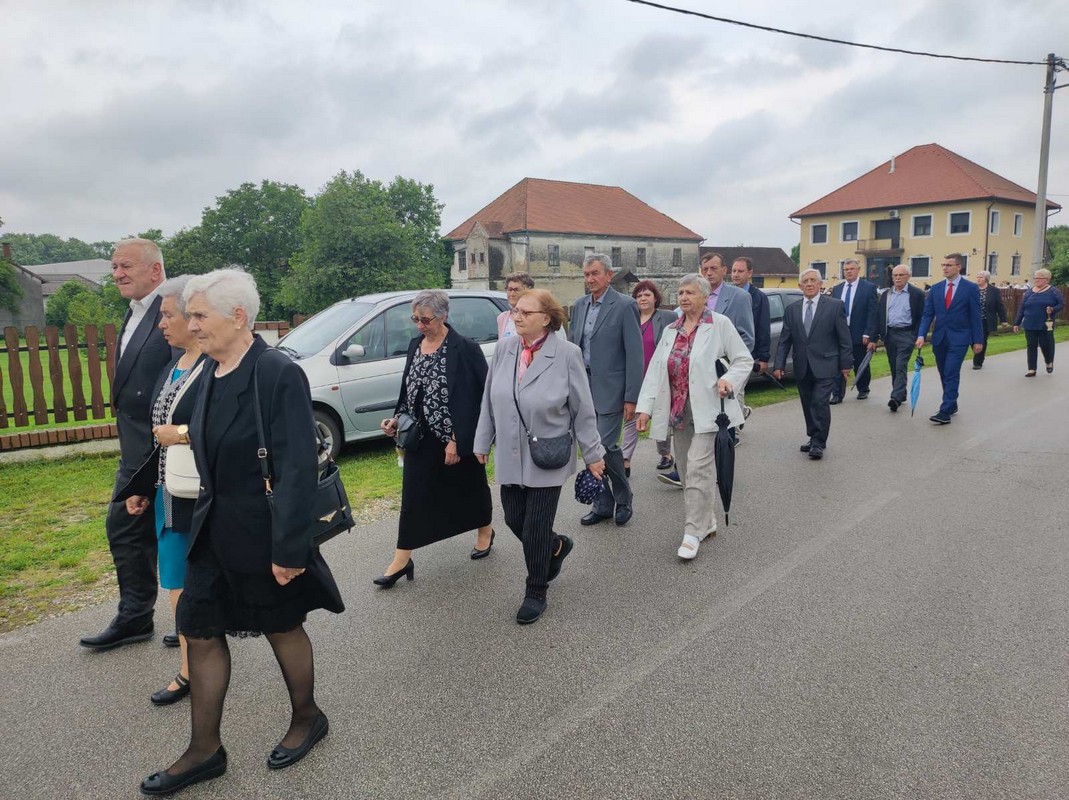 Mlada misa u Kotoribi