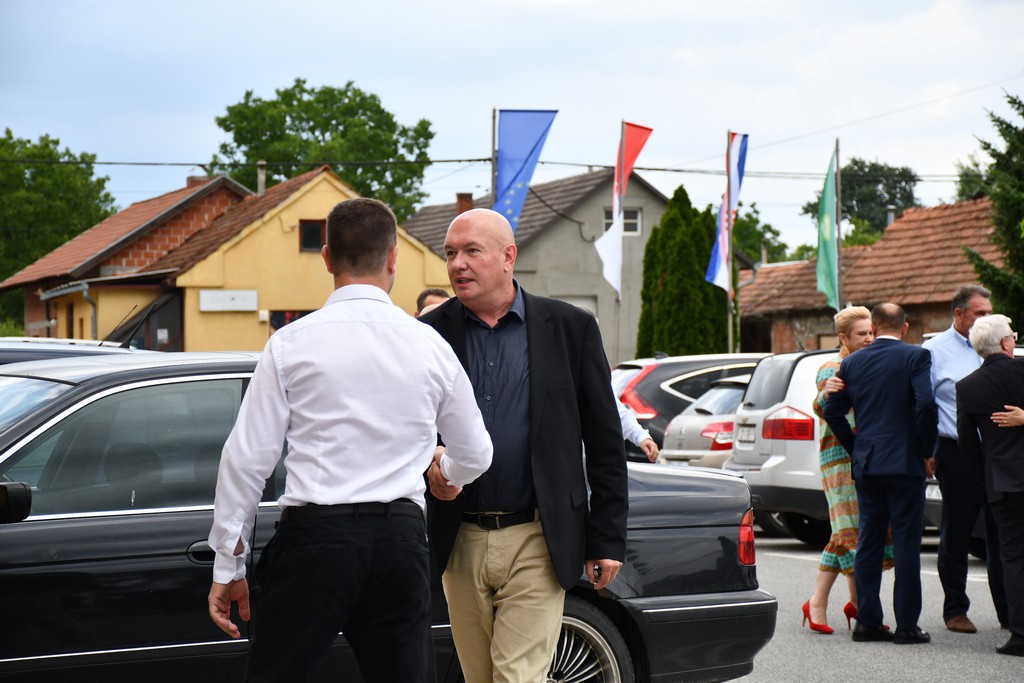 SVEČANA SJEDNICA Zahvalnice općine primili NK BSK Belica, KUD Belica i Udruga žena Belica SVEČANA SJEDNICA Zahvalnice općine primili NK BSK Belica, KUD Belica i Udruga žena Belica