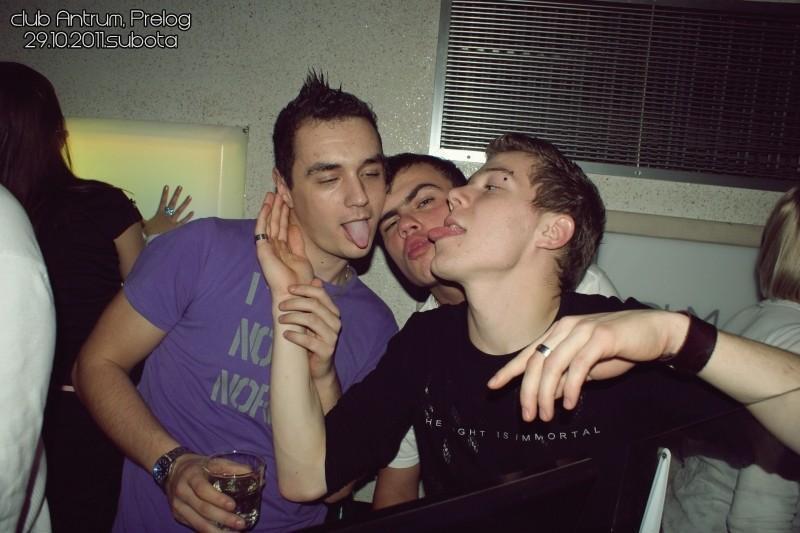 slika0060 Antrum (Pet, sub i pon, 28., 29. i 31.)