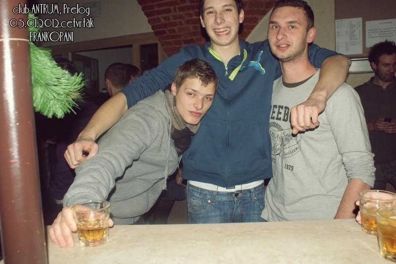 slika0002 Antrum (Četvrtak, 5.1.2012) slika0002 Antrum (Četvrtak, 5.1.2012)