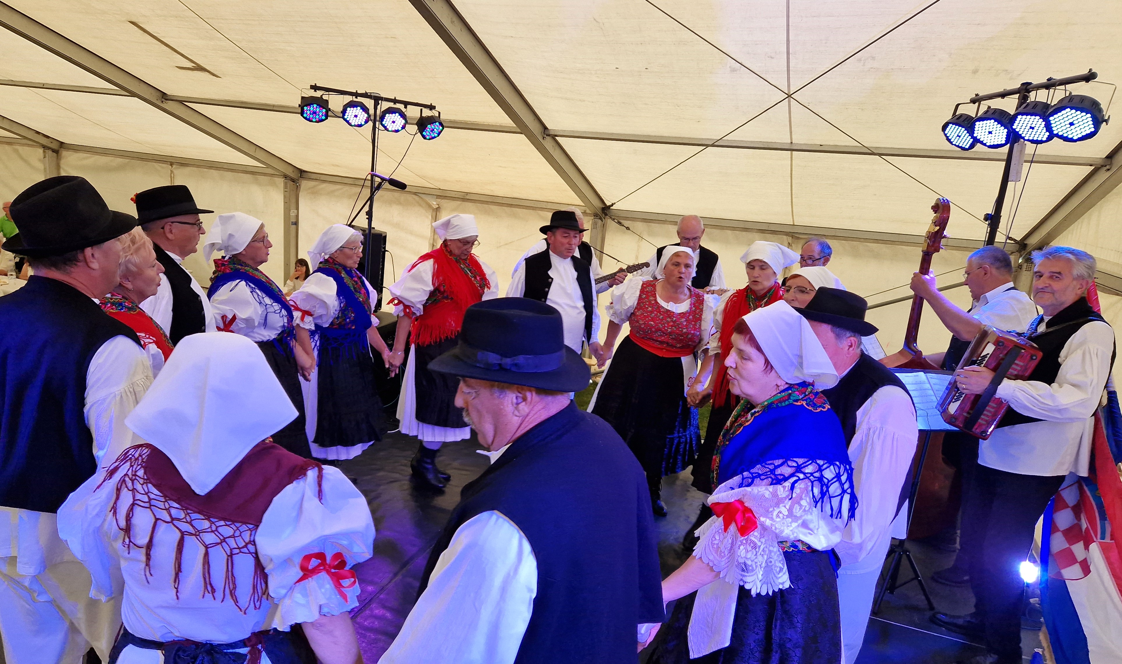 KUD MURA Sudjelovali na ‘Hrvatskom danu’ u mađarskoj Nardi