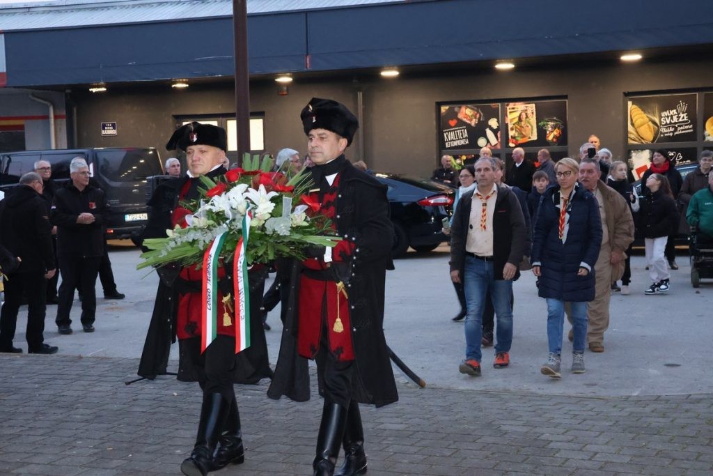 GORNJI KURŠANEC Obilježena 359. obljetnica pogibije velikana Međimurja Nikole VII. Zrinskog GORNJI KURŠANEC Obilježena 359. obljetnica pogibije velikana Međimurja Nikole VII. Zrinskog