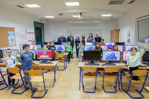 U informatičku opremu Osnovne škole Grad Prelog uložio 80 tisuća kuna