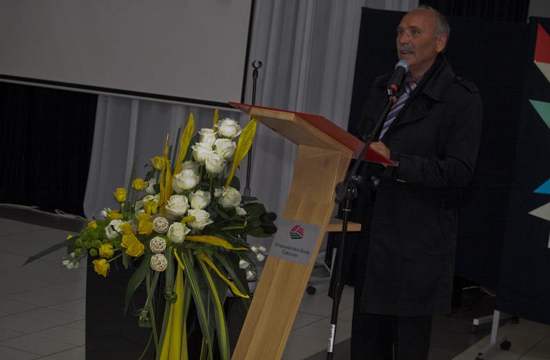 1655855728396757242388399559835