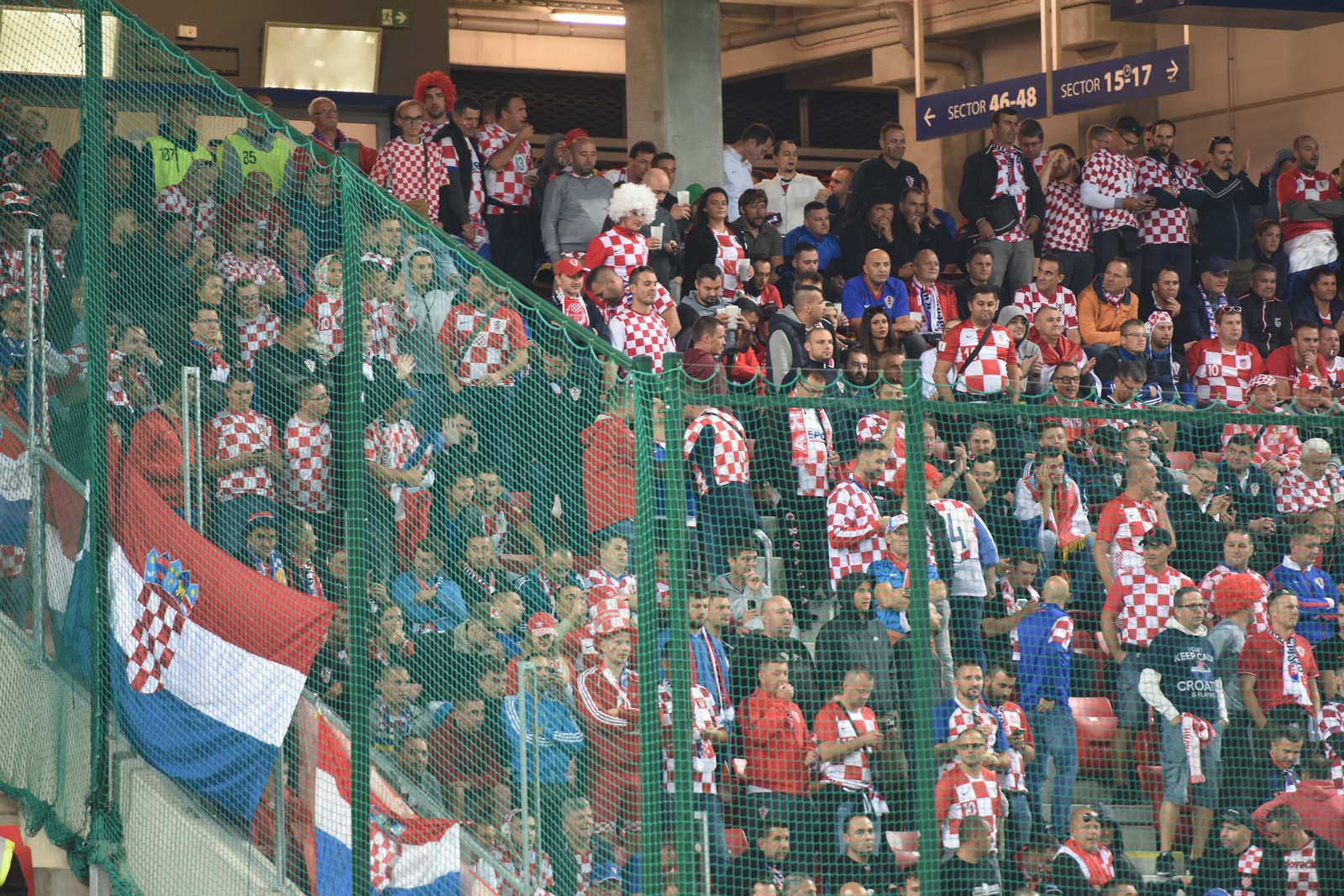 Image 3833523 (auto) Image 3833523 (auto)