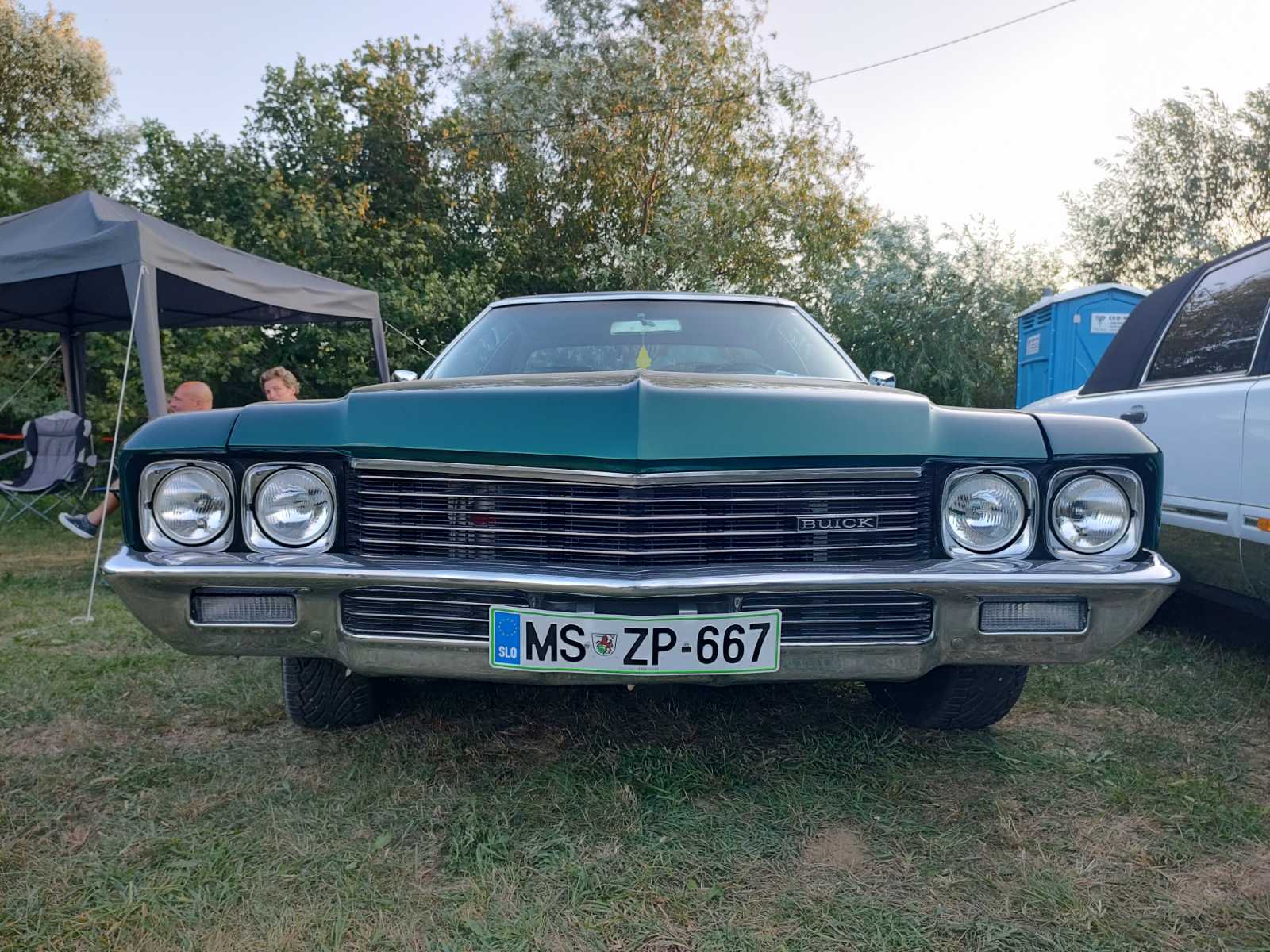 Susret ljubitelja američkih automobila i motora