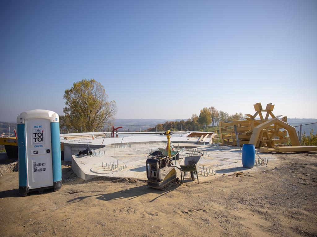 Image 5118924 (auto) Image 5118924 (auto)