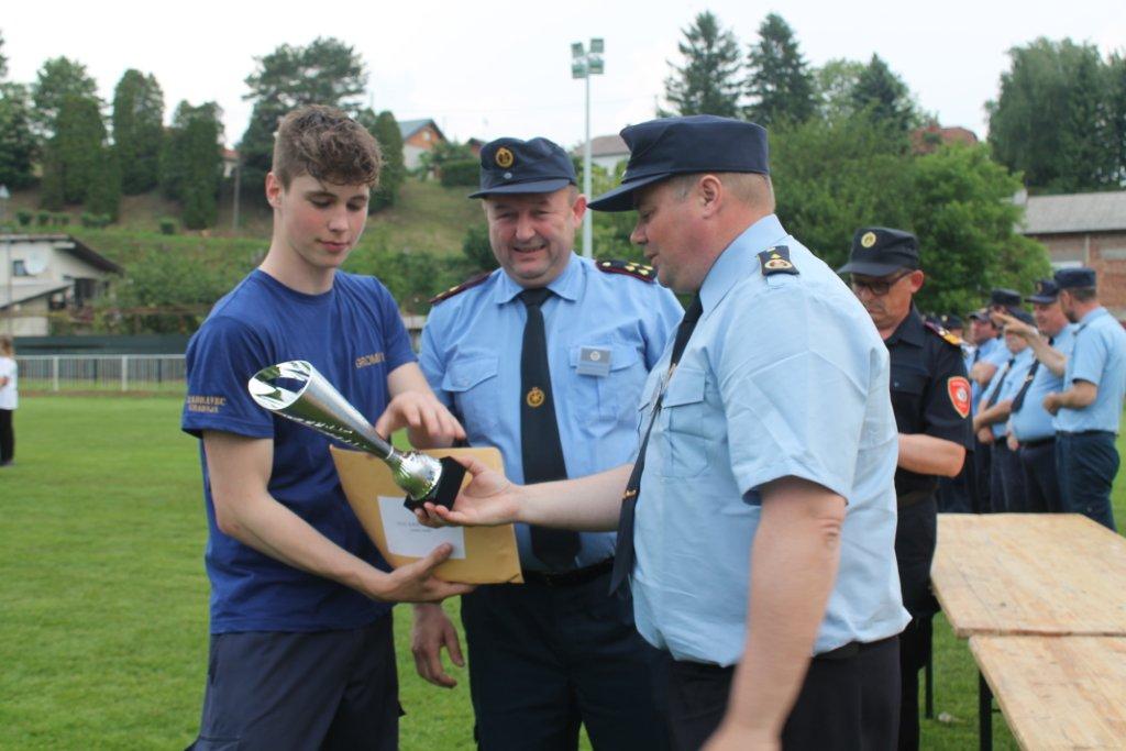 Natjecanje vatrogasne mladeži u Mihovljanu
