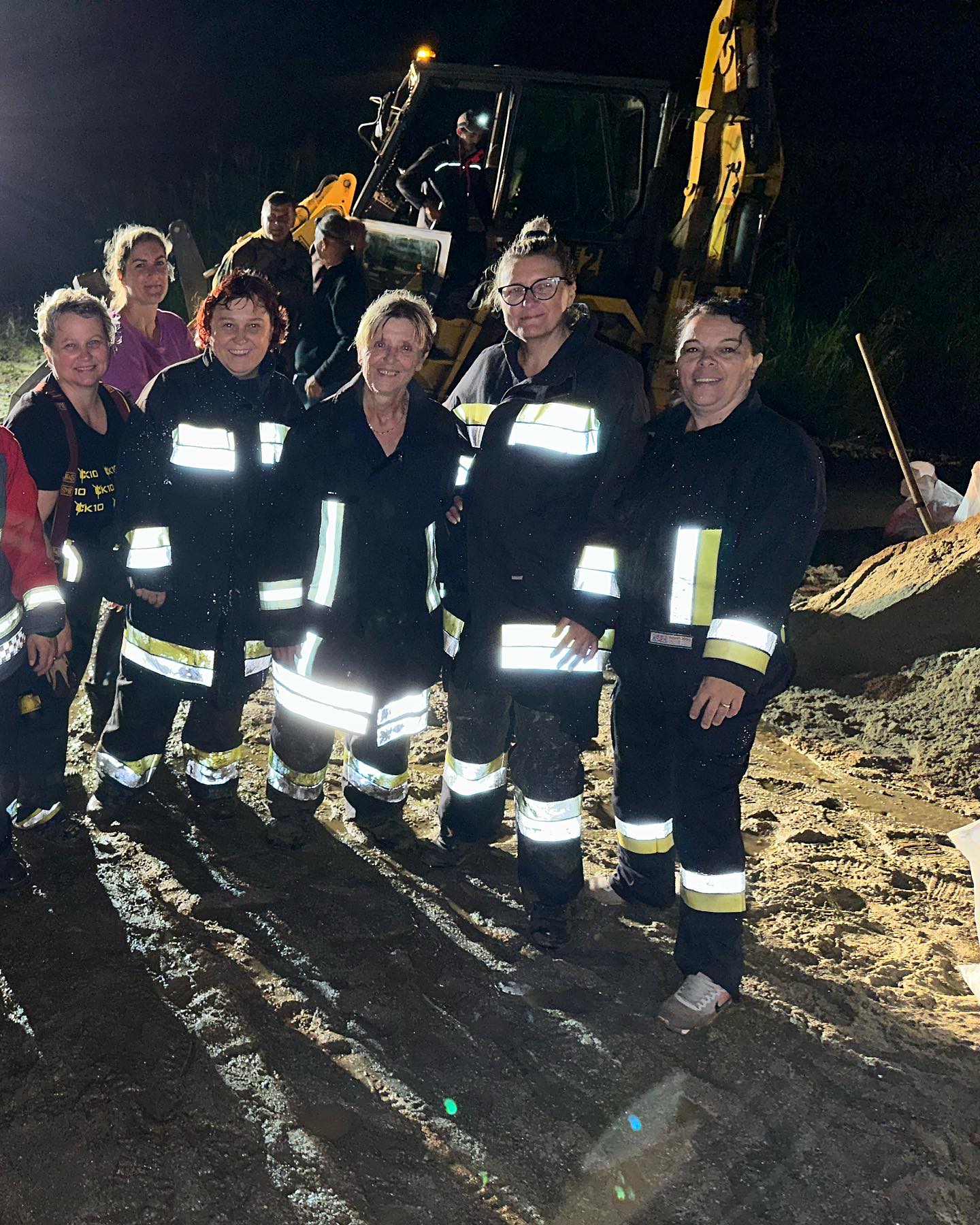 RADILI CIJELU NOĆ Neprospavana noć u Pušćinama, svi se ujedinili i radili zečji nasip