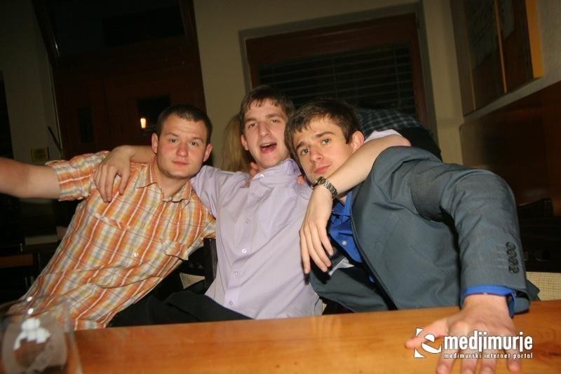 slika0005 Arcus (Subota, 5.5.2012) slika0005 Arcus (Subota, 5.5.2012)